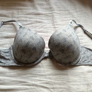 vs pink wear everywhere push up bra